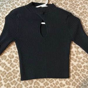 Long sleeve, tight, with cutout